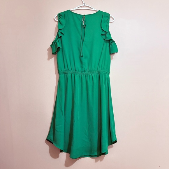 RW&CO. Green Cold Shoulder Ruffled Dress - Picture 8 of 10